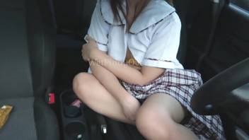 Sexy Student Pinay Teases Pussy Inside Her Teacher's Car